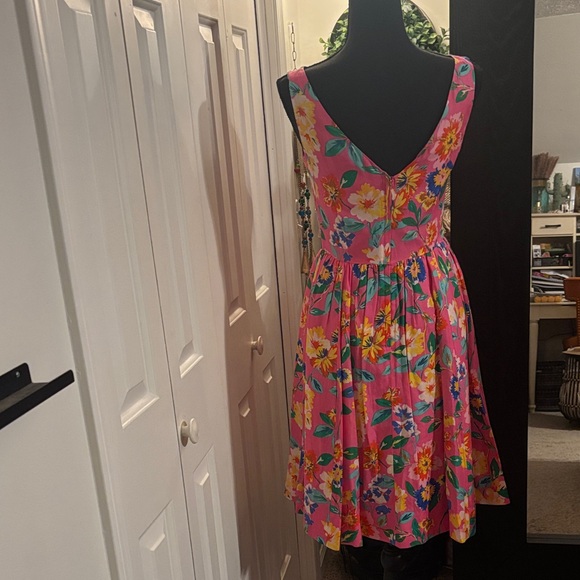 Kate Spade Carolyn Floral Pink Midi Dress - Picture 2 of 11